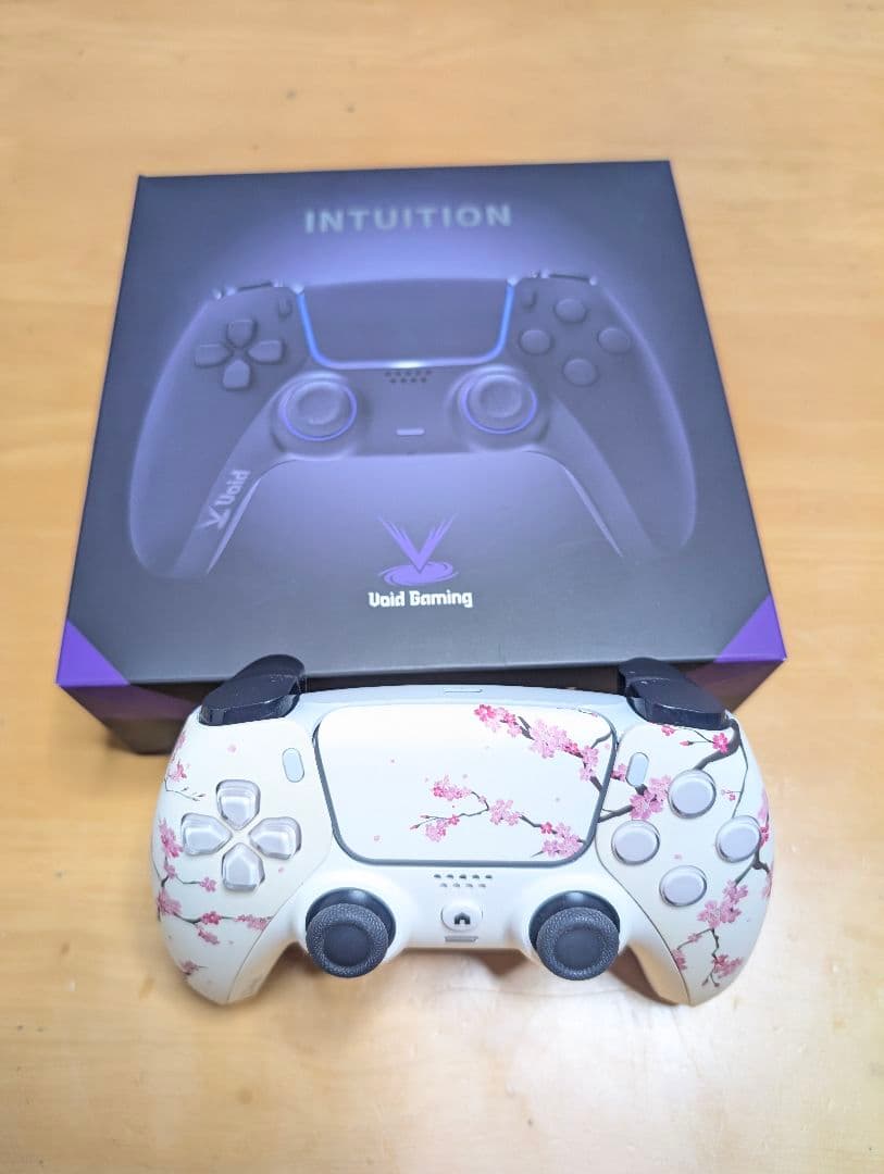 桜の花柄デザインDualSenseワイヤレスコントローラー
