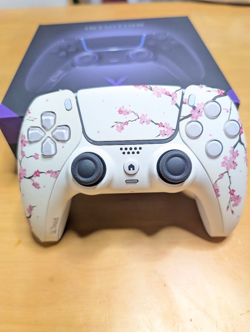 桜の花柄デザインDualSenseワイヤレスコントローラー