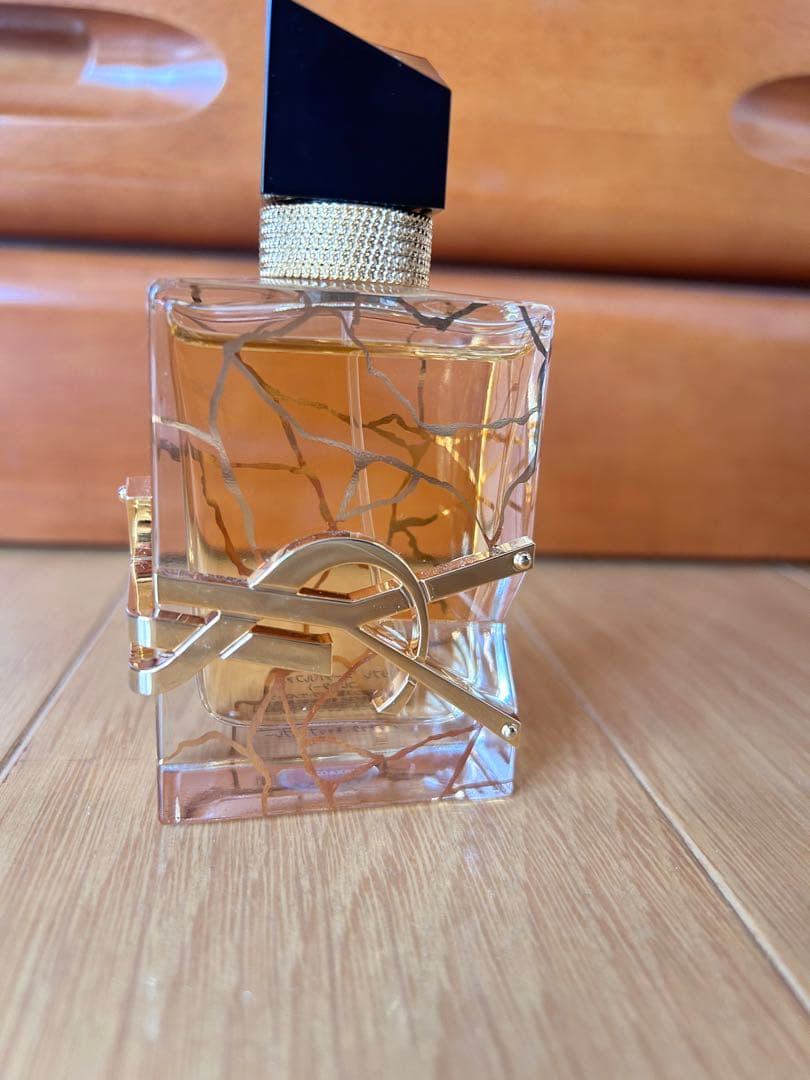 YSL リブレ オーデパルファム コレクター50ml