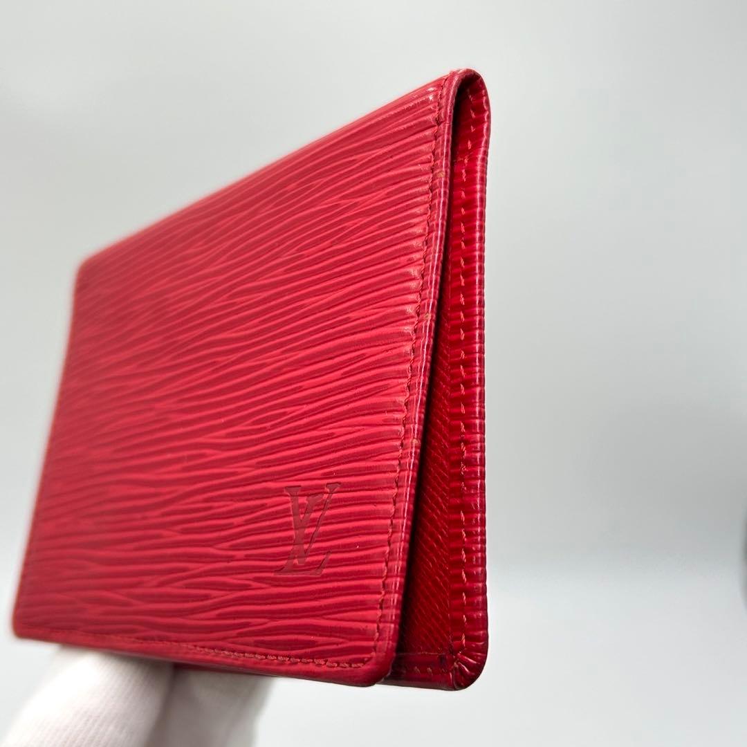 ❣️ルイヴィトン❣️エピ•ポルト2カルトヴェルティカル名刺入れパスケースカードケース