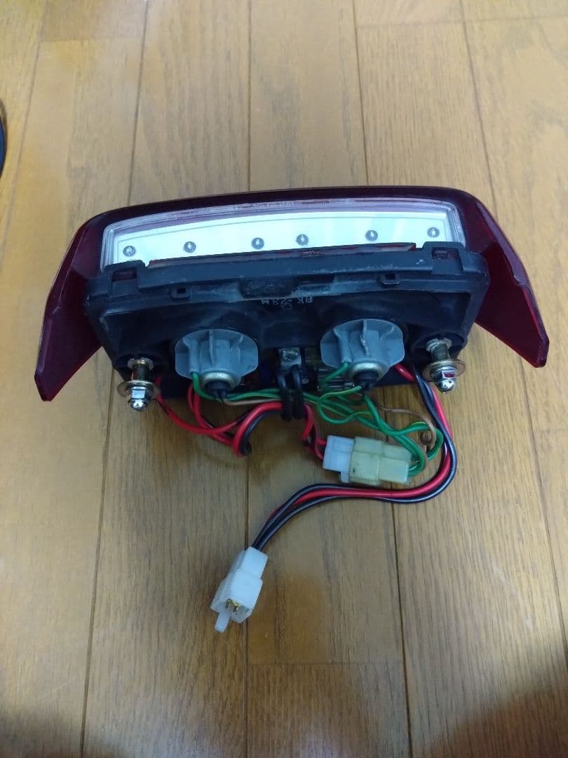 CB1300SFテールランプ、写真追加しました〜