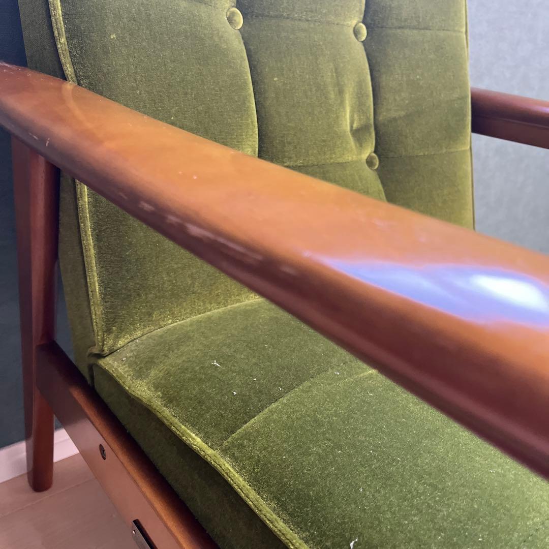 カリモク60 Kチェア ① 1人掛けモケットグリーン　近距離　大阪府引き取り希望
