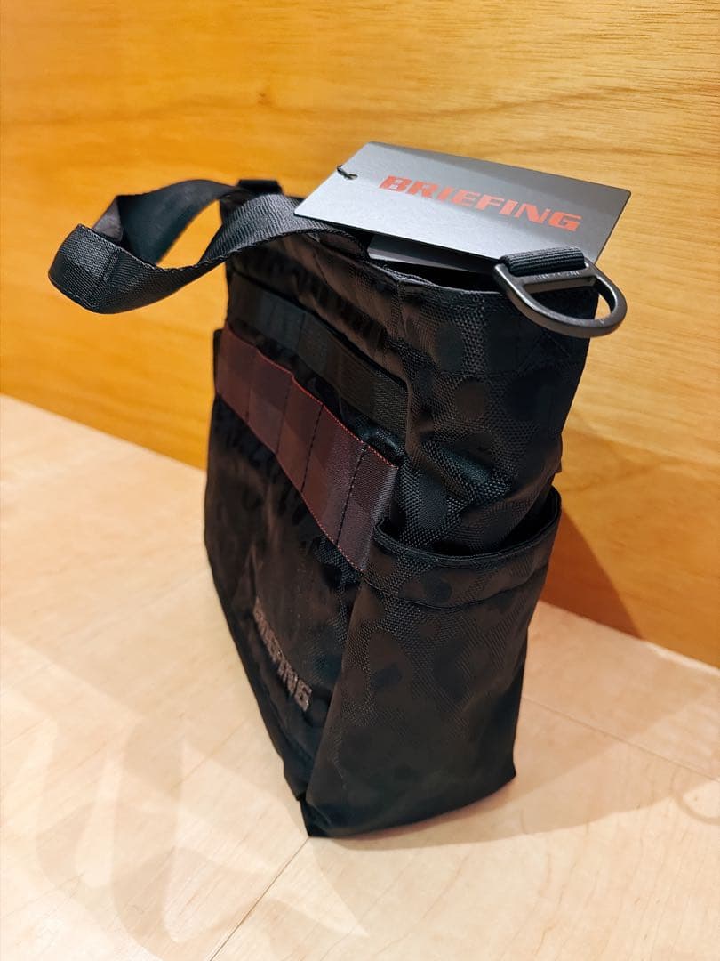 BRIEFING カードバッグ