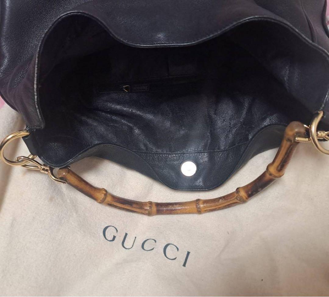 GUCCI ブラックレザー ハンドバッグ