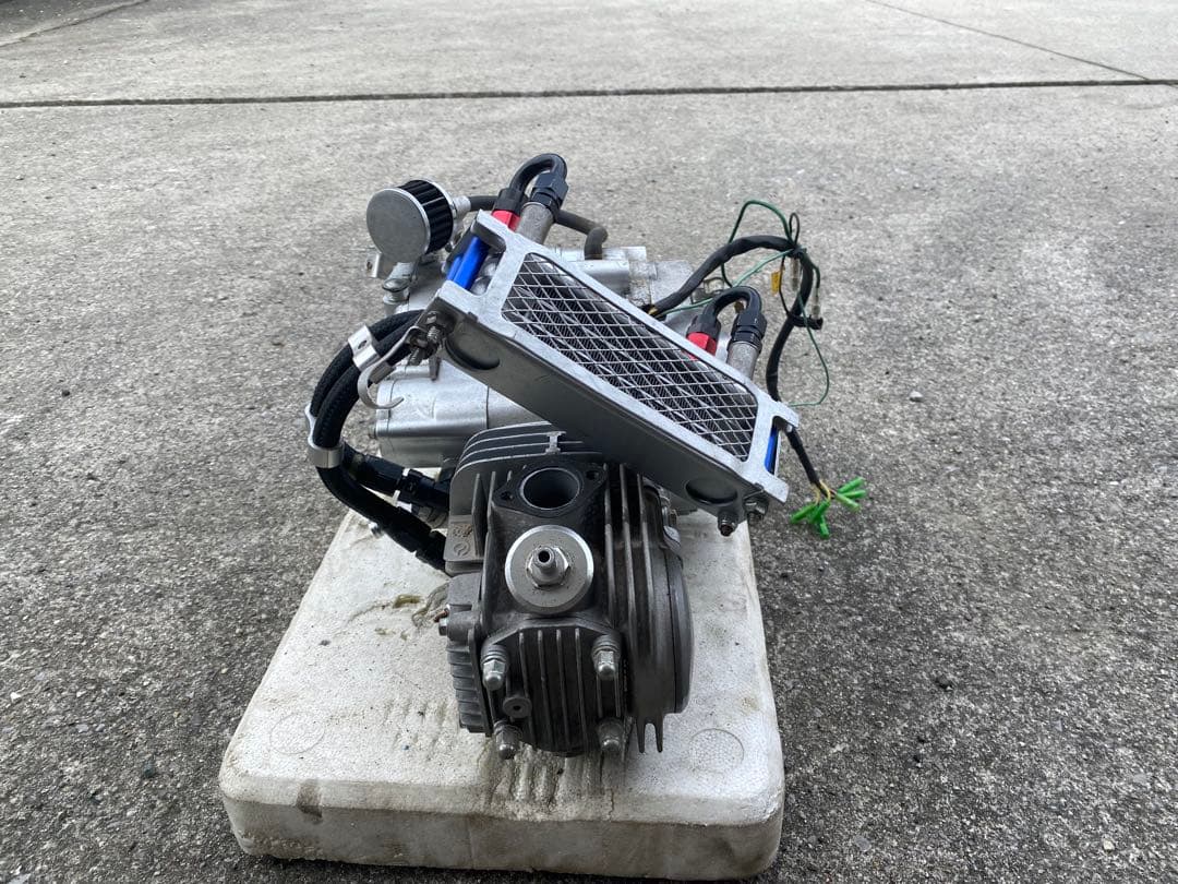 バイク　エンジン　中華　150cc 　現状渡し＆送料込み