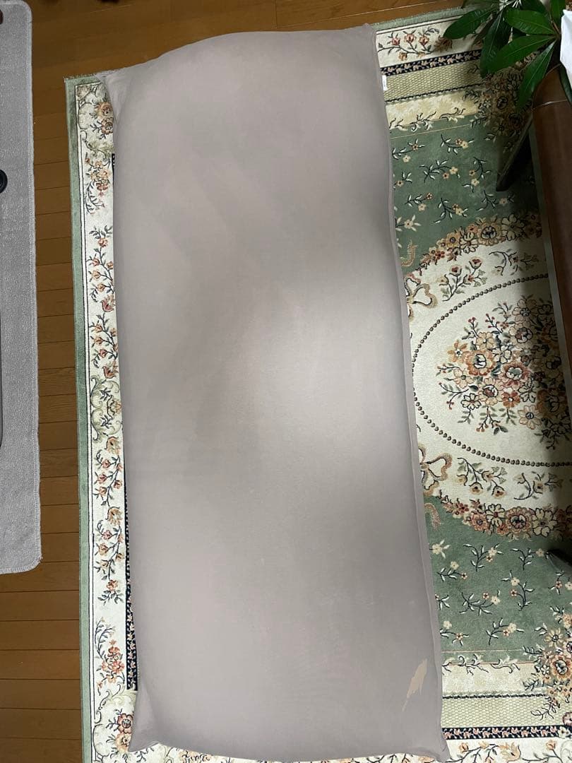 yogiboヨギボーマックス　 ビーズクッション（12000円の送料込）