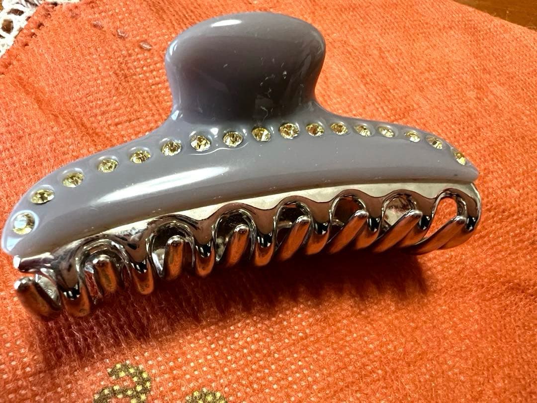 acca アッカ 美品　ヘアクリップ ティアラクイーンM