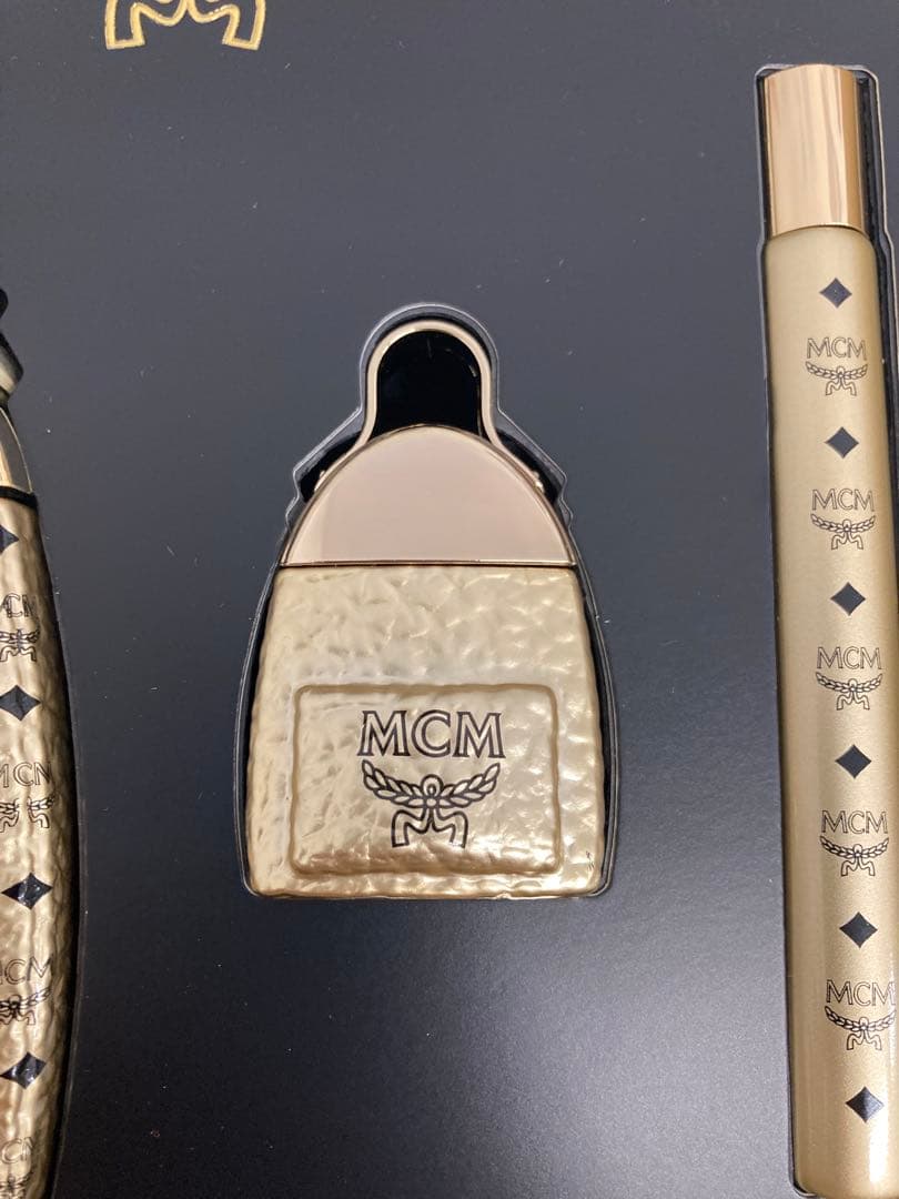 新品未使用品　MCM ウルトラ　オーデパルファム　コフレ