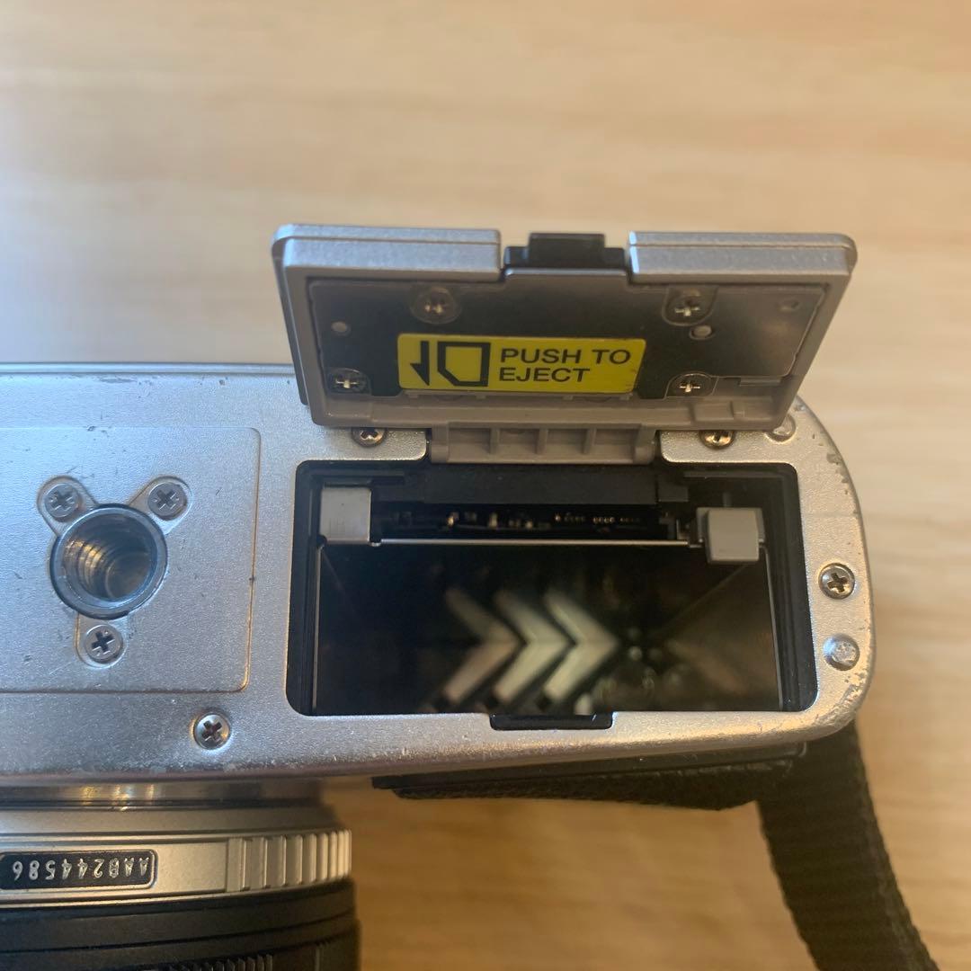 OLYMPUS PEN E-P1 ミラーレスカメラ