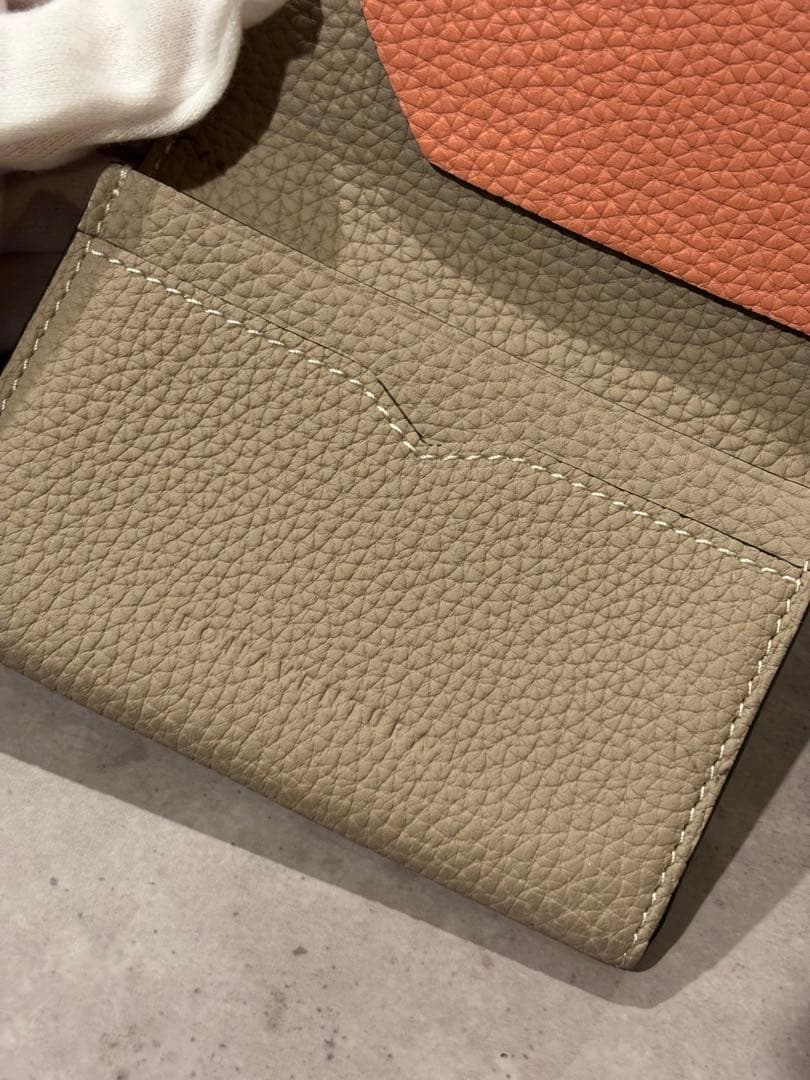 ボナベンチュラビジネスカードケース名刺入れグレージュシュリンクレザー