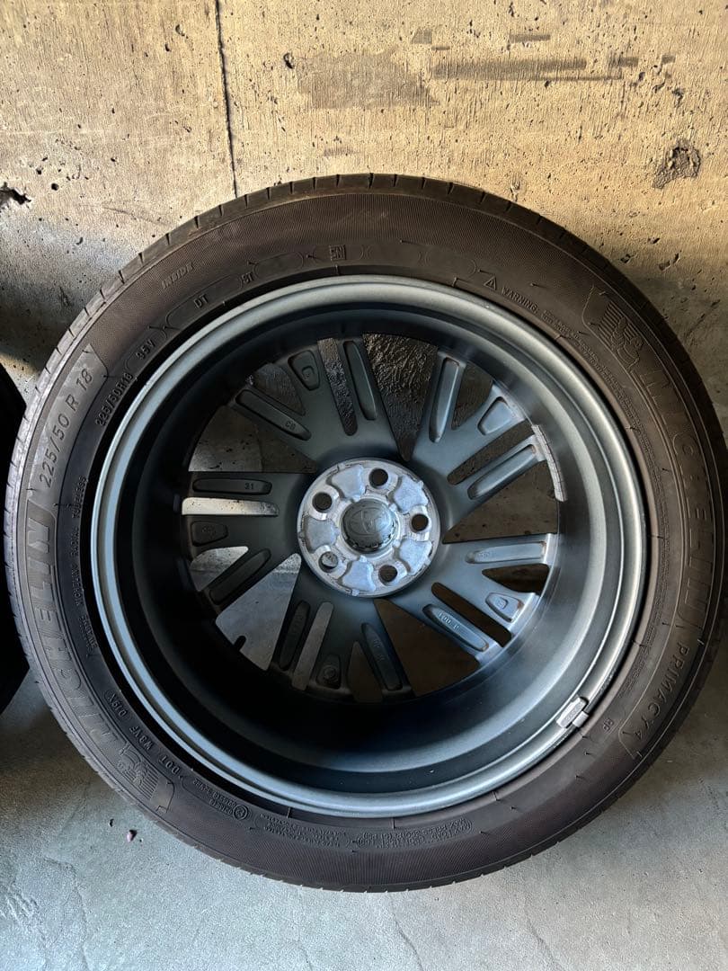 aoki カローラクロス純正ホイールとタイヤのセット 225/50 R18