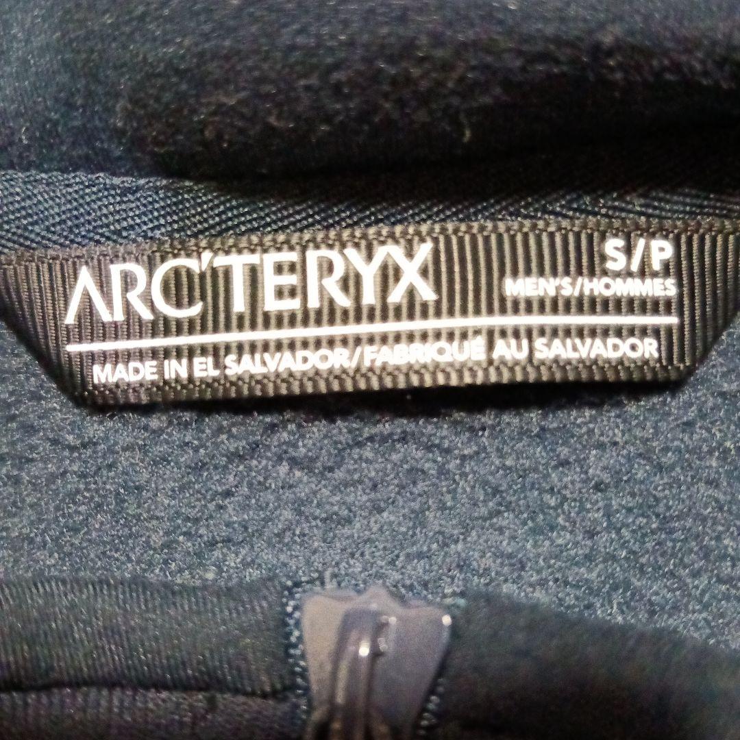 【土日限定価格】ARC'TERYX カイヤナイトベスト ネイビー アークテリクス