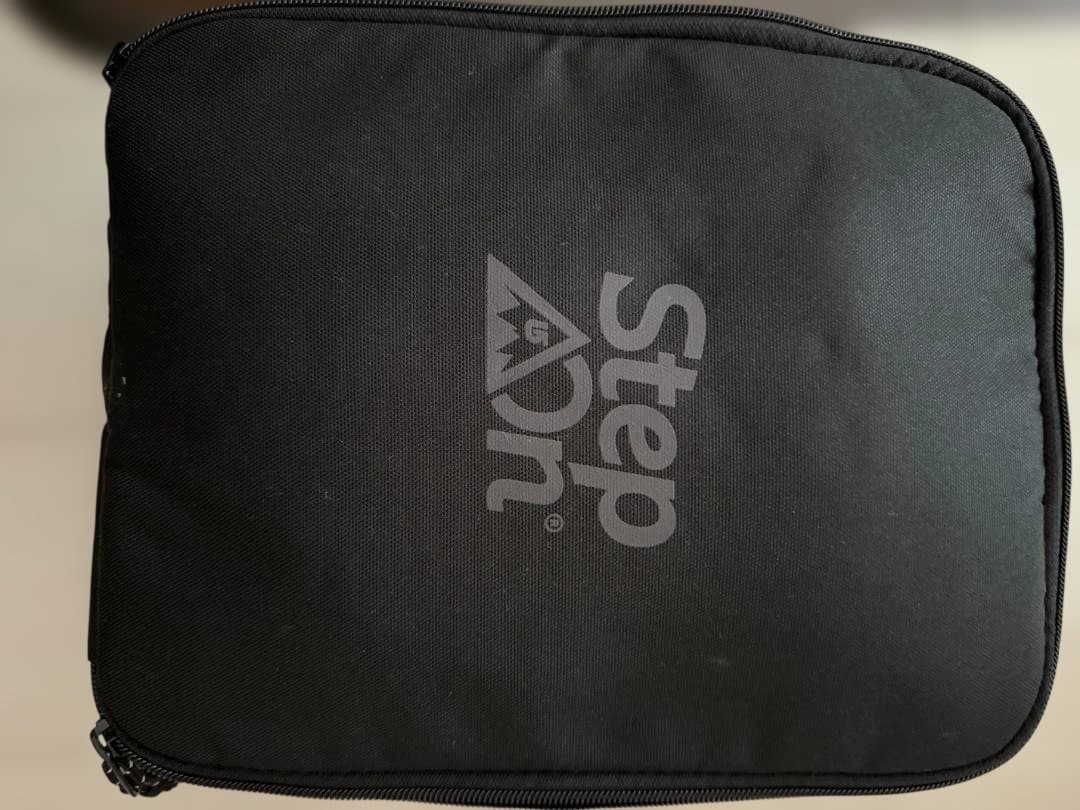 Step Onビンディング ライトグレー 収納ケース付き