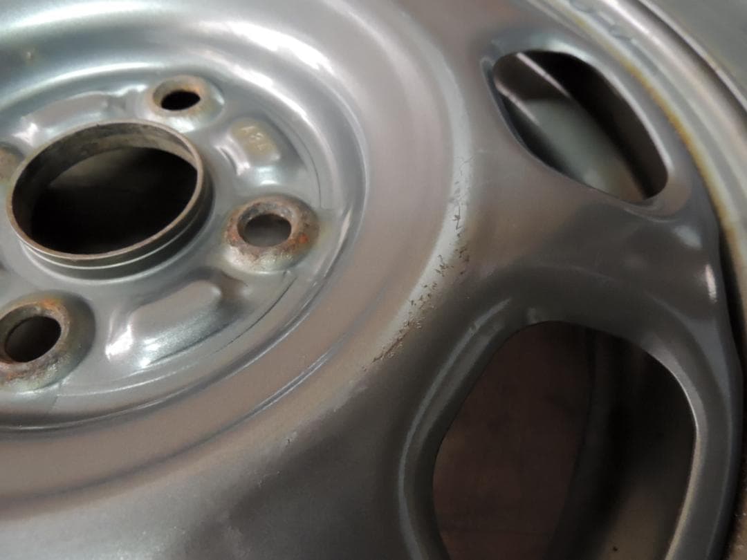 A27　165/60R15　ダンロップ　スタッドレス　4本　ハスラー　サビ 小傷