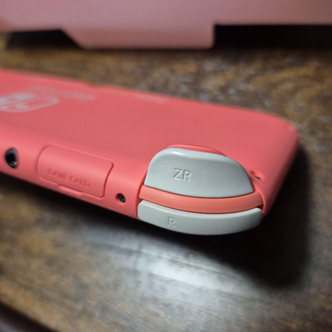 Nintendo Switch Lite　本体　コーラル