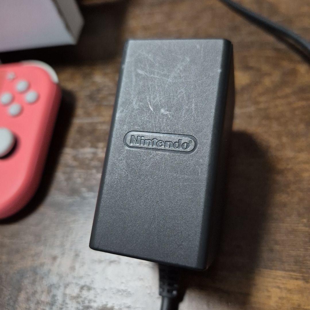 Nintendo Switch Lite　本体　コーラル