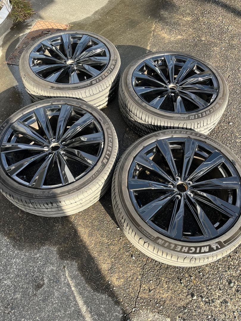 21インチ クラウンスポーツHV 純正　MICHELINタイヤ