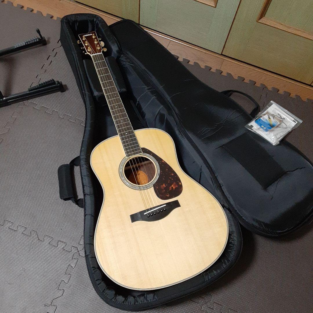 ヤマハLL6 ARE アコースティックギター トップ 単板　純正ケース付き