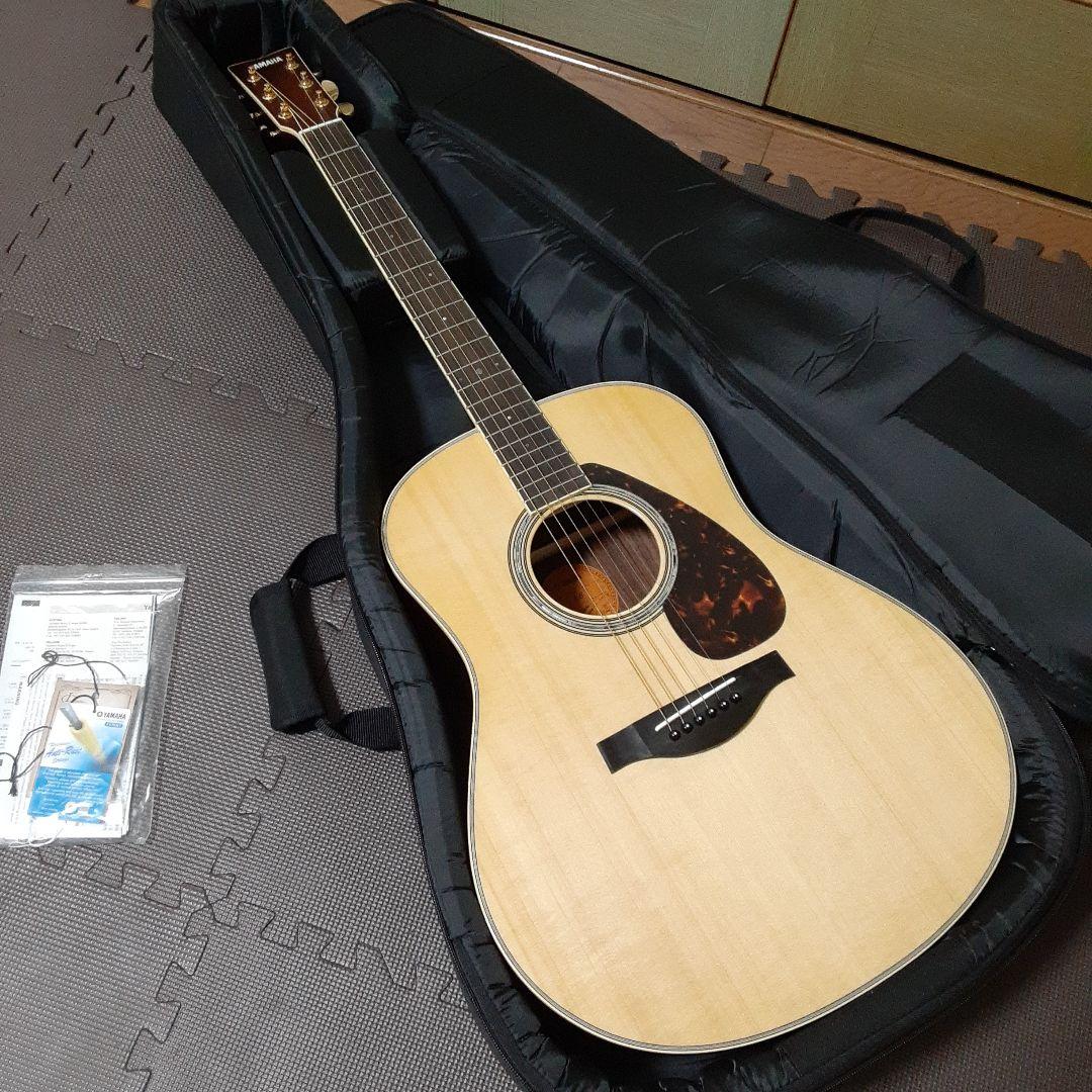 ヤマハLL6 ARE アコースティックギター トップ 単板　純正ケース付き