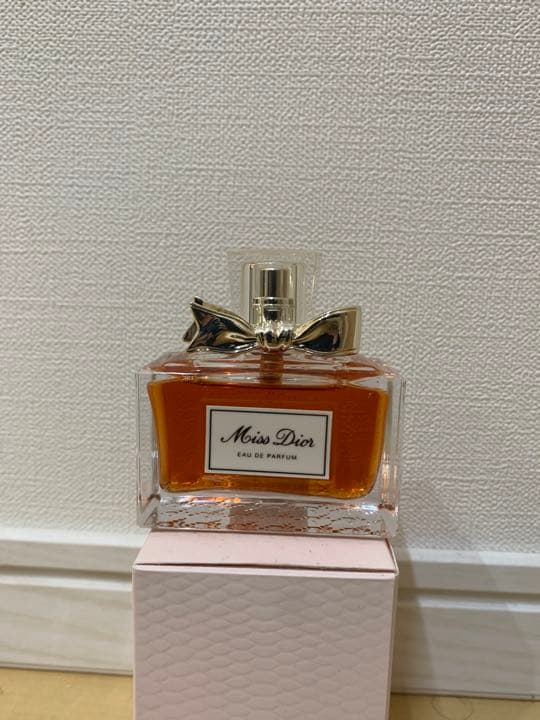 ディオール ミス ディオール オードゥ パルファン 50ml