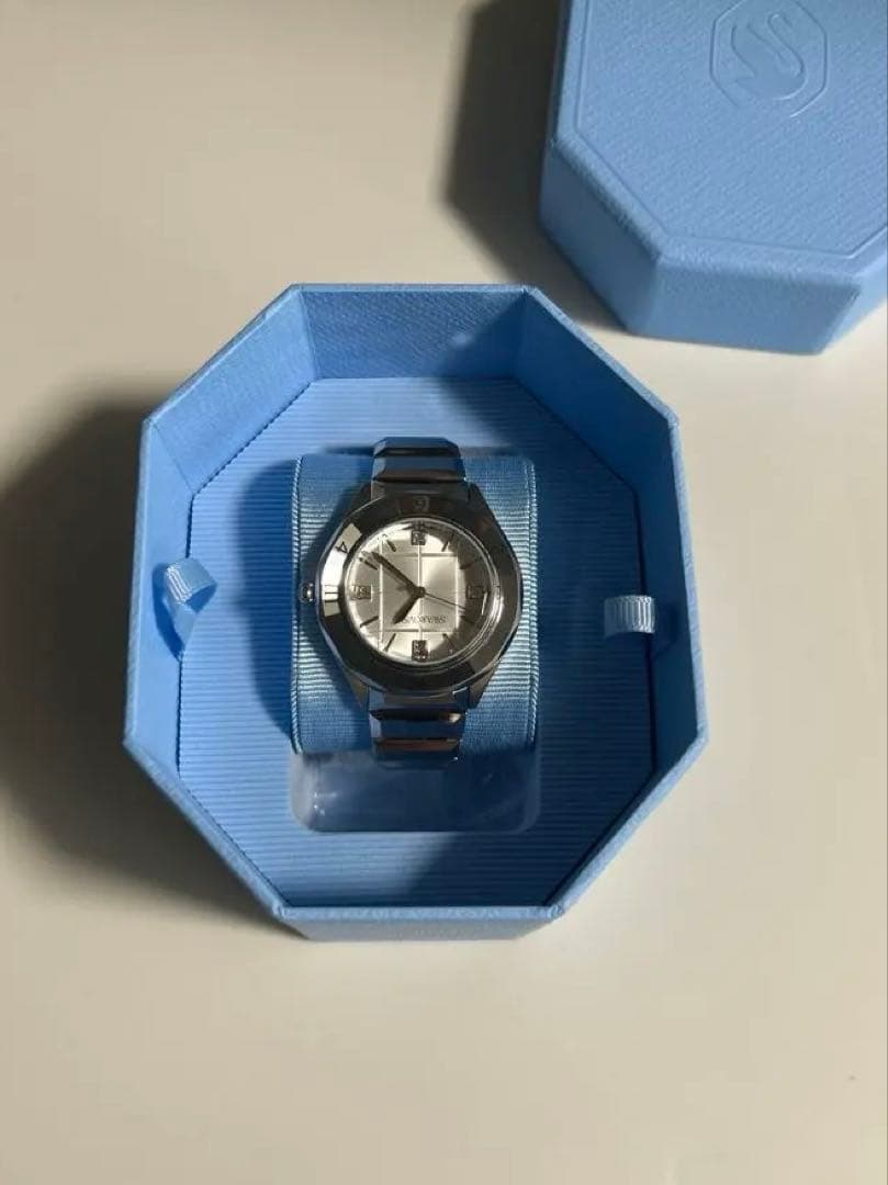SWAROVSKI 時計