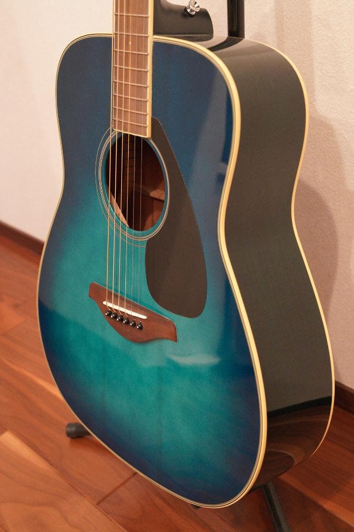 【美品】 ヤマハ YAMAHA FG820 アコースティックギター