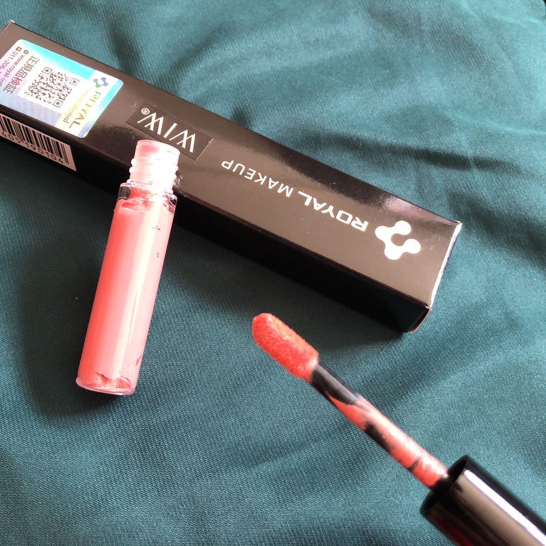 ロイアルメイク リップトップコート プライム