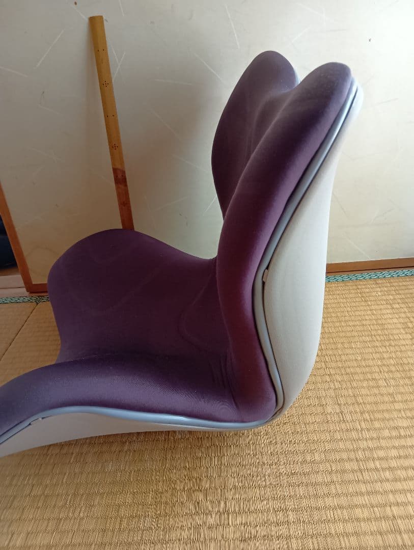 茶色 人間工学クッションチェア