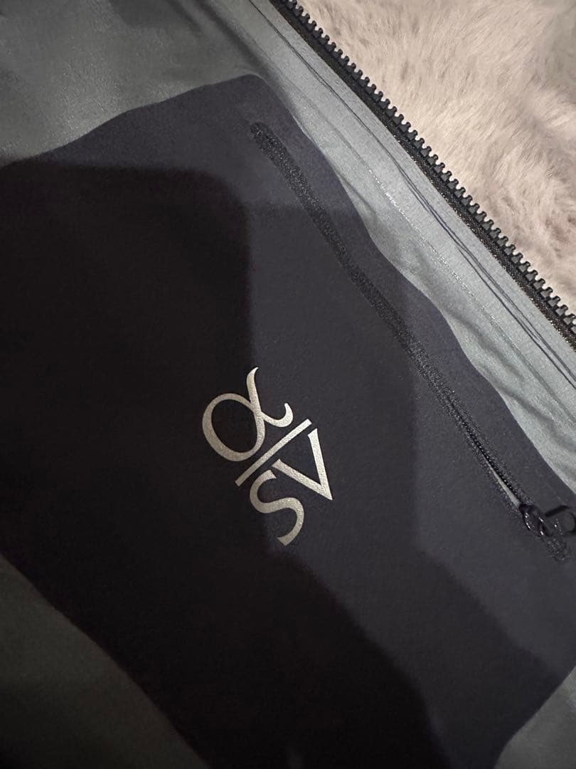 ARC’TERYXアークテリクスメンズ スキーウェア / 登山用シェルジャケット