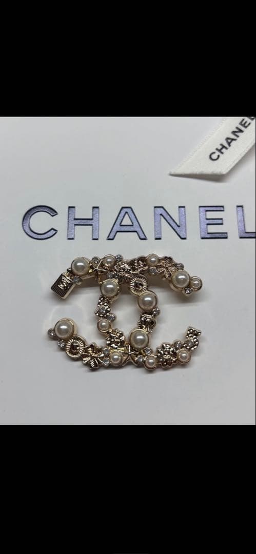 未使用　CHANEL シャネル　ヴィンテージ　ブローチ　ゴールド