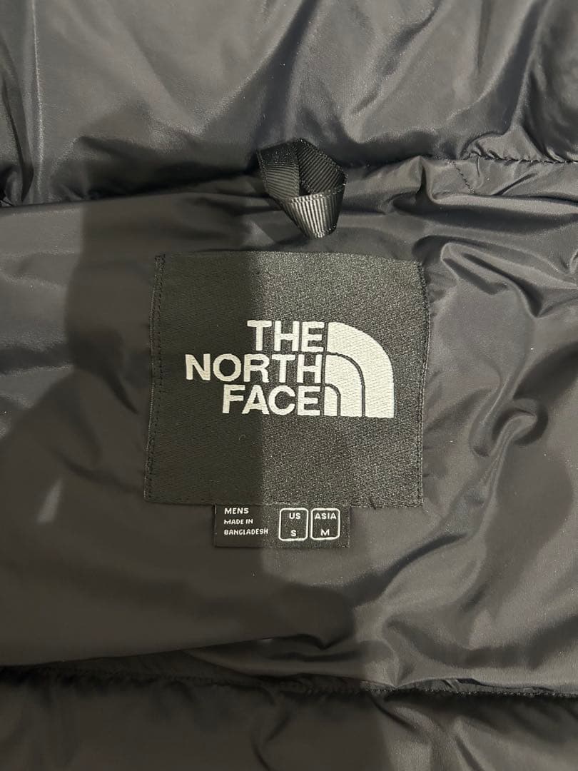美品中古 THE NORTH FACE ダウンベスト　700フィル