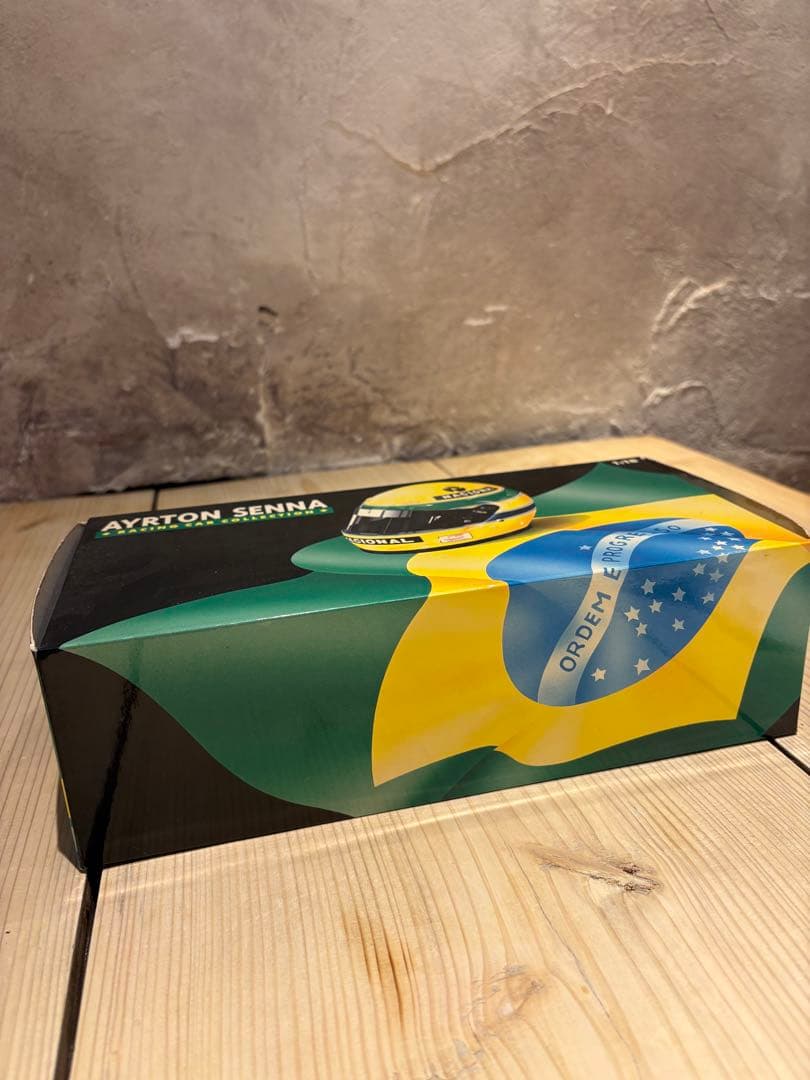 1/18ミニチャンプアイルトン・セナマクラーレン MP4/7 #1F1 1992