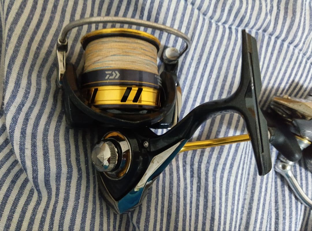 リールセット　　　21時30分まで出品