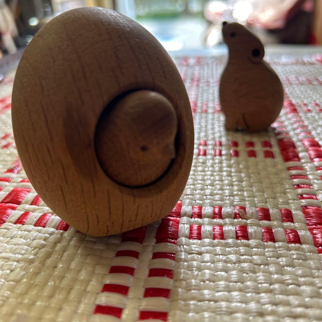 値下げしました！太田久幸 卵ヒヨコ ウッドクラフト　すずめ　木製文鎮うさぎ