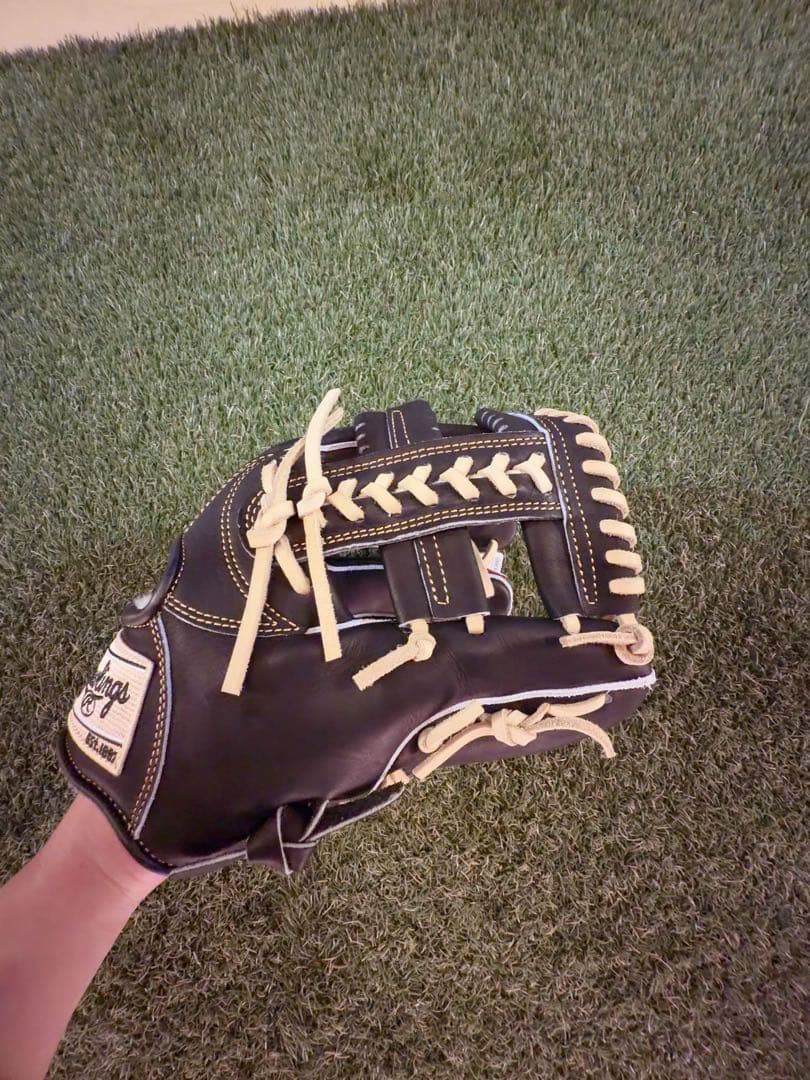 太*宮様 Rawlings 軟式グローブ 黒/ベージュ