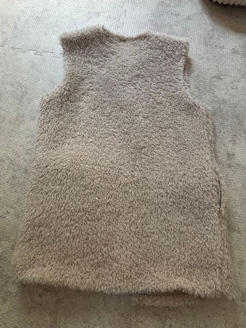 july nine ベージュ ベスト