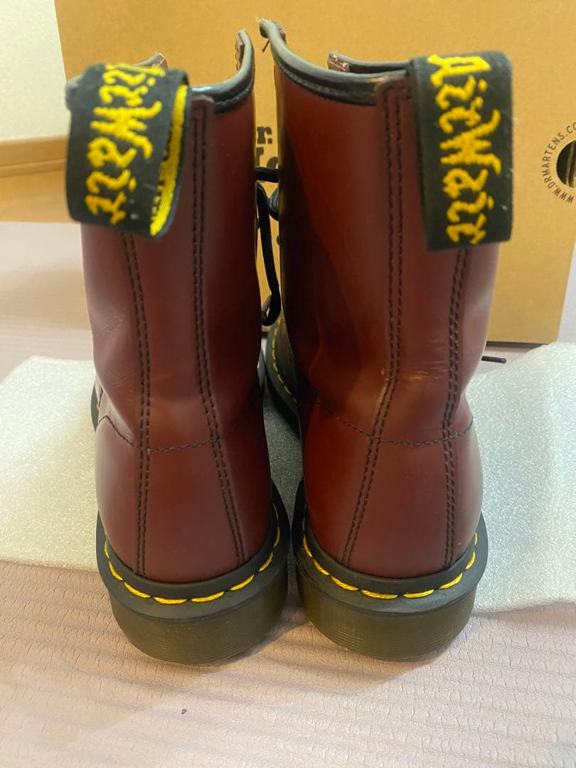 【本日限定価格】Dr. Martens 1460 8ホールブーツ　チェリーレッド