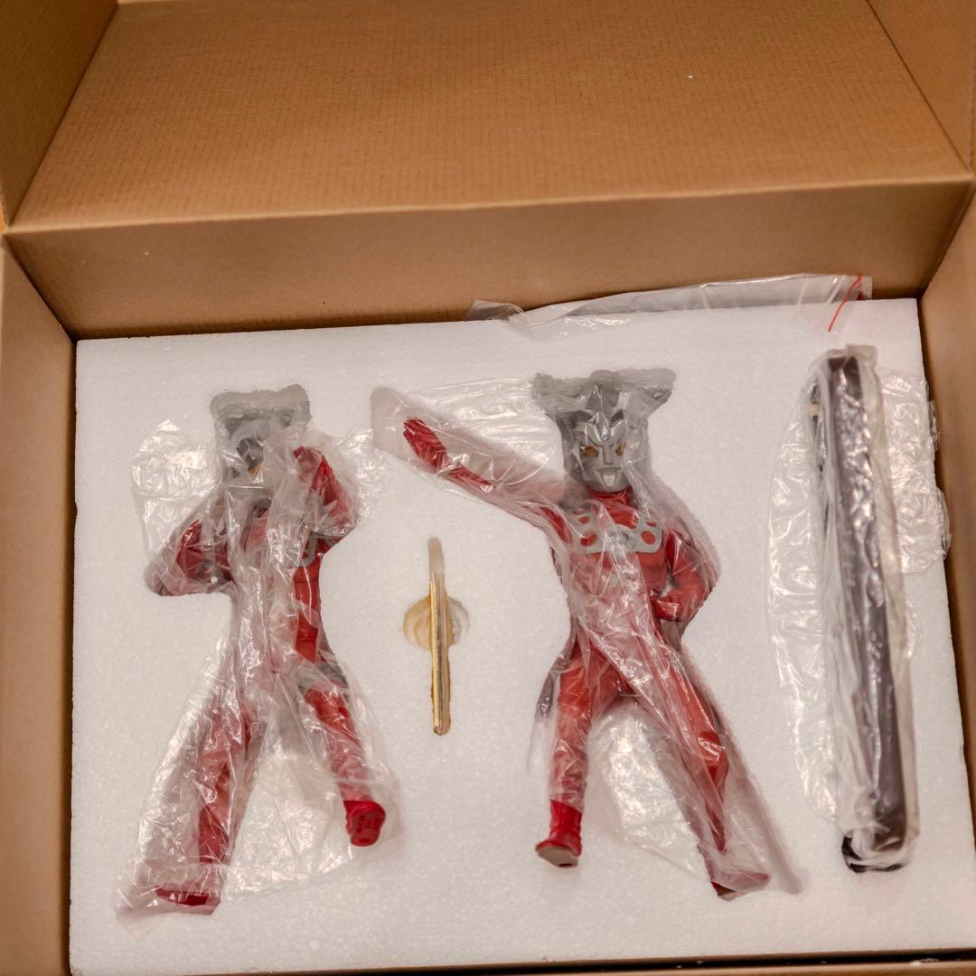 エクスプラス リアルマスターコレクション ウルトラマン レオ&アストラ