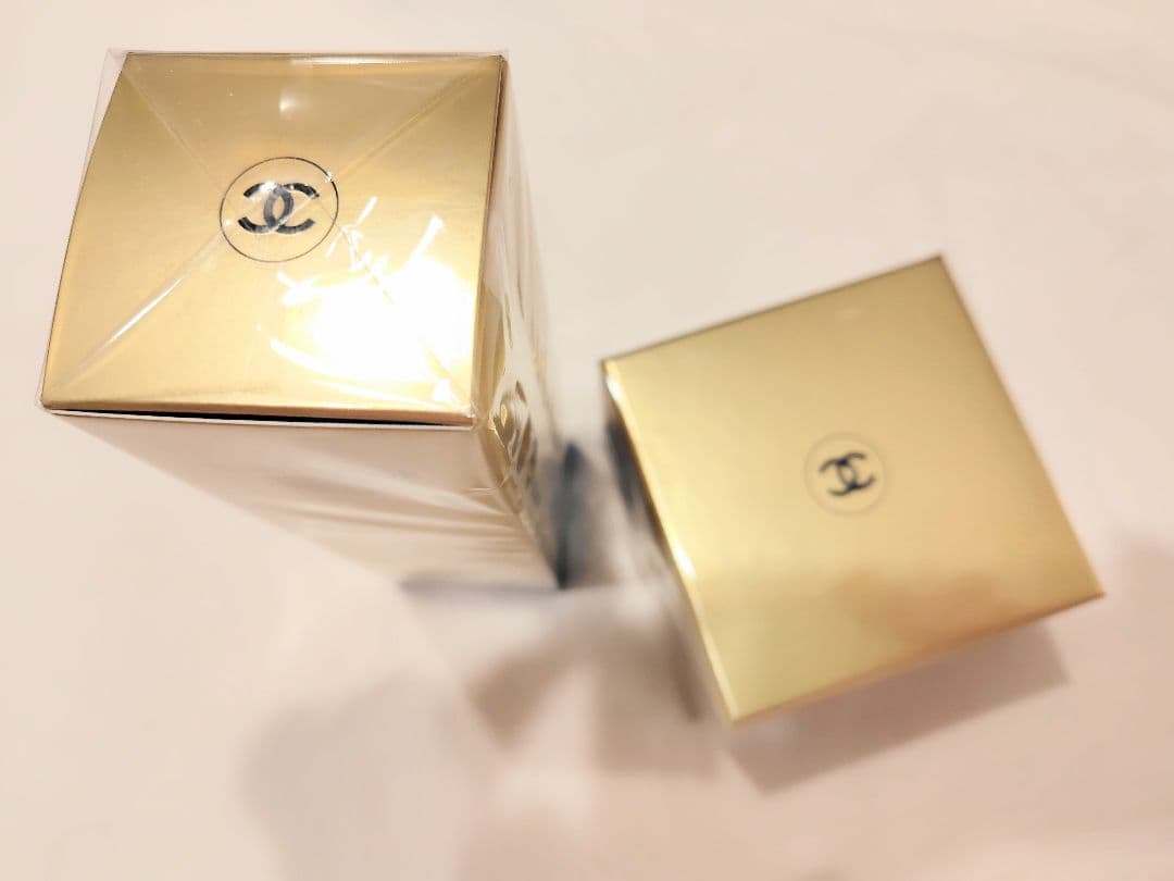 CHANEL　サブリマージュ　未開封２点セット　おまけあり❤️