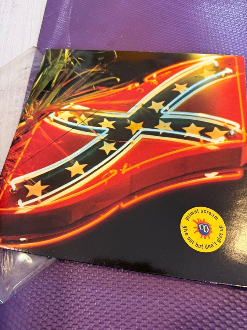 洋楽 Primal Scream Give / Out But Don't Give