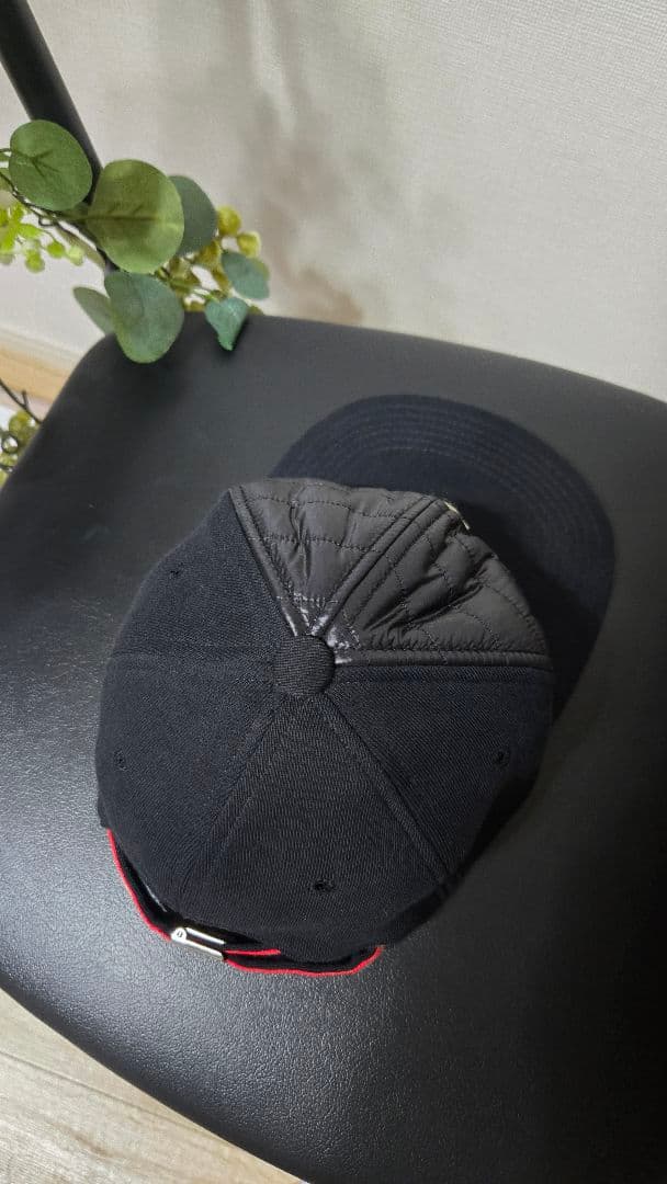 MONCLER ブラック キャップ