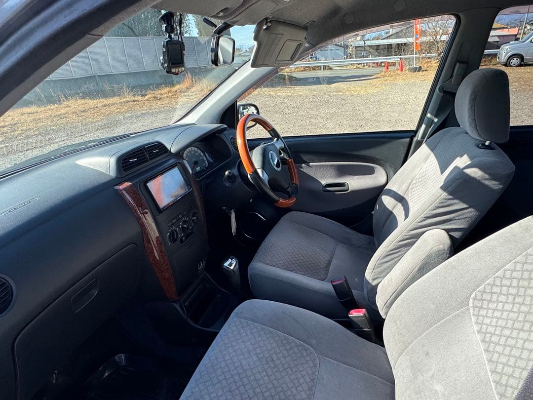 ダイハツ　ミラアブイー❗️柿本マフラー　社外ナビ　ワンセグTV