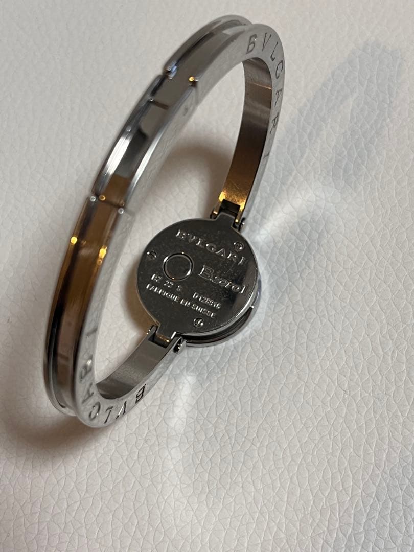 涼*マ様 BVLGARI ビーゼロワン BZ22S 時計 黒文字盤 保証書付き