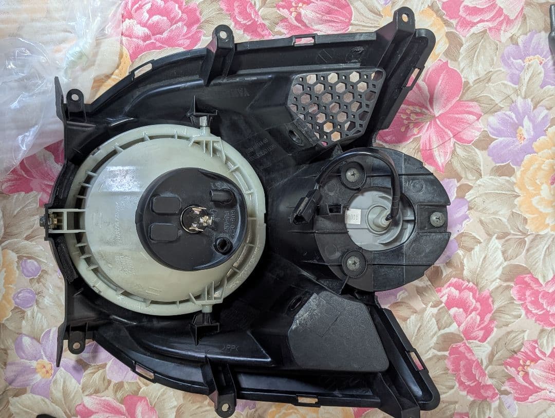 bws125 ヘッドライト　ビーウィズ