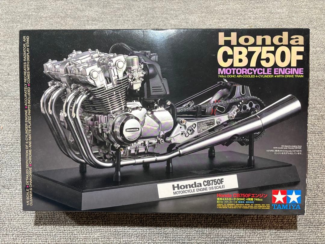 タミヤ　1/6 CB750F MOTORCYCLE ENGINE
