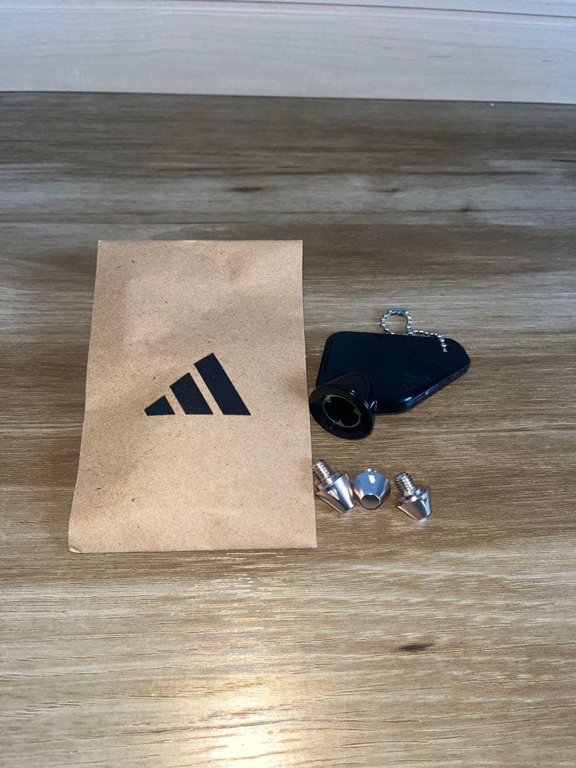 アディダス　プレデターエリートSG