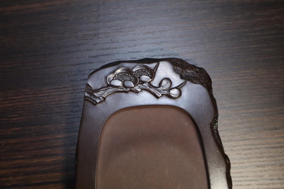 【新品未使用】赤間硯　下井唯石作　梅文研彫　桐箱付き