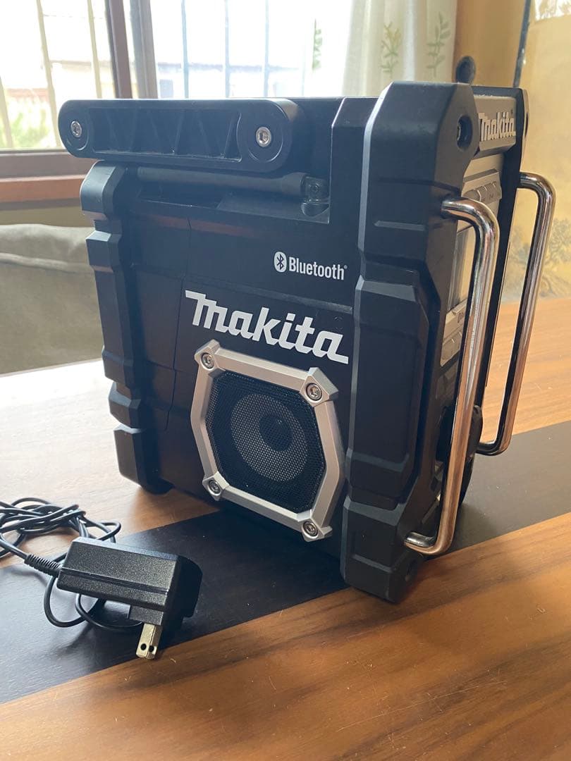 【美品】Makita Bluetoothラジオ　MR108 AC付き