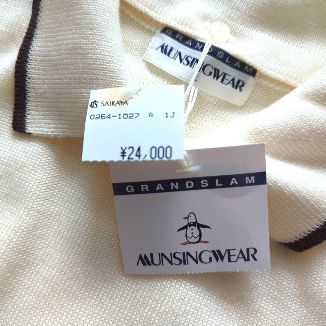 新品☆マンシングウェア　ゴルフ　ニット　24000円　襟が外せる　キリン刺繍　L