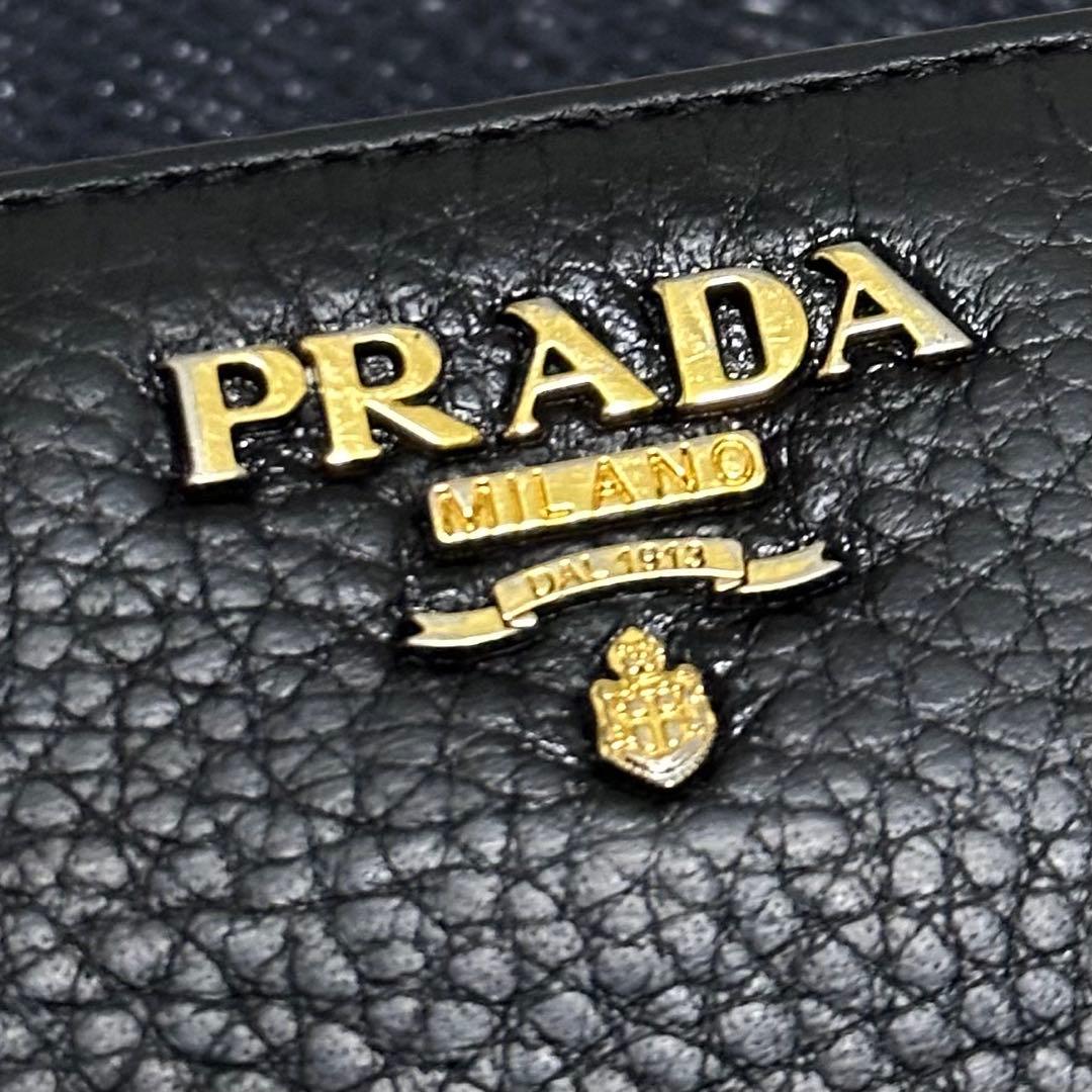 PRADA プラダ　長財布　ラウンドファスナー　シボ革　ゴールドロゴ